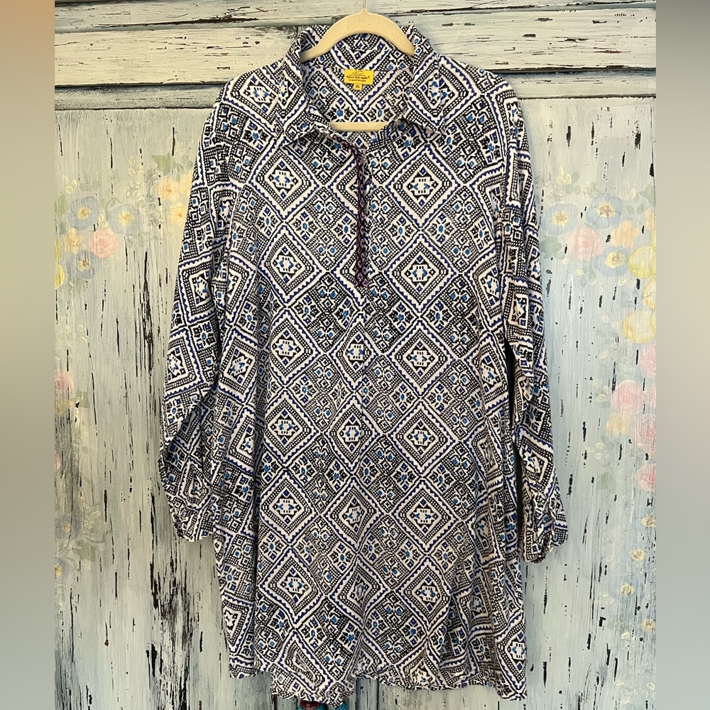 ROBERTA ROLLER RABBIT
Casual, lightweight, 100% cotton dress. Size XL